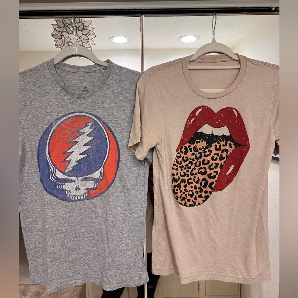 2 size Medium Shirts